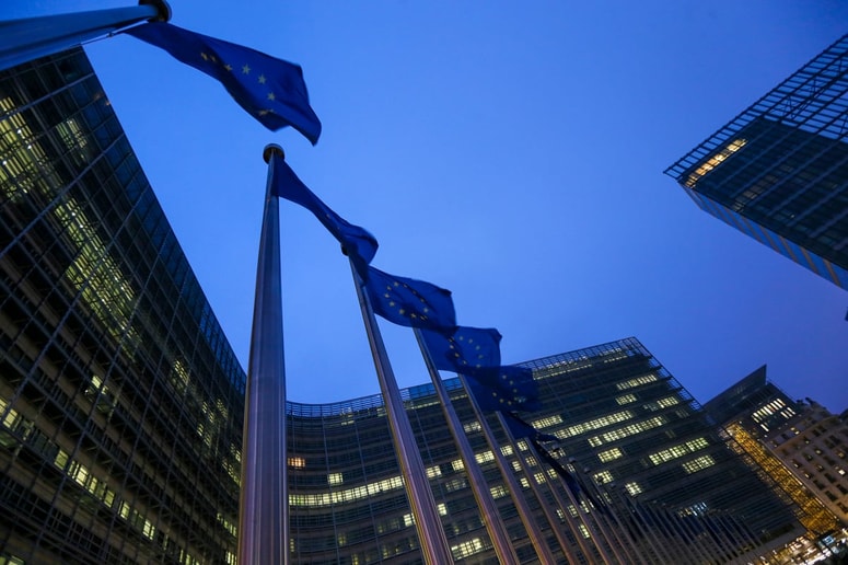 Prvi opomin si je Slovenija skupaj z nekaterimi drugimi državami prislužila tudi zaradi neprenosa spremenjene direktive o inteligentnih prometnih sistemih.