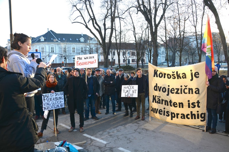 Glavna fotografija članka:Povratek v Haiderjeve čase?