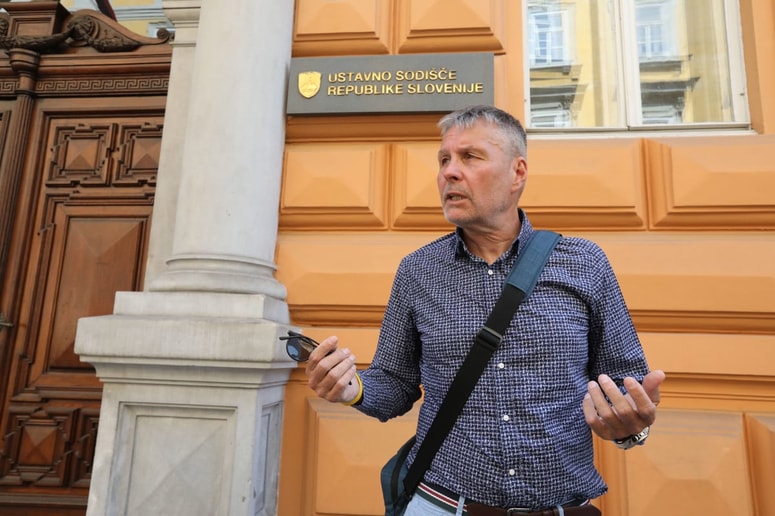 Glavna fotografija članka:Pod drobnogledom: Ali Požarjeva statistika o posilstvih drži?