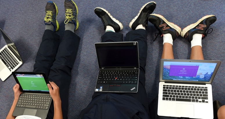 Glavna fotografija članka:Slovenske spletne strani, ki so večje od 24ur.com