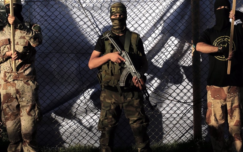Pripadniki brigad Al Kuds, oboroženega krila palestinskega gibanja Islamski džihad.