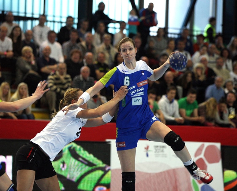 Glavna fotografija članka:Športni begunci: Denar ali duševni mir? To ni več vprašanje
