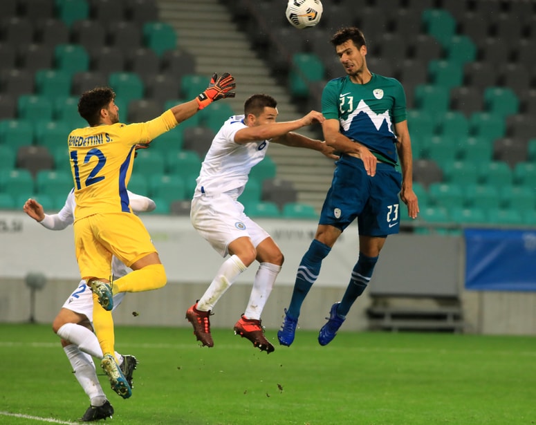 Branilec Nemanja Mitrović ni prvič dosegel dva gola na eni tekmi v Stožicah.