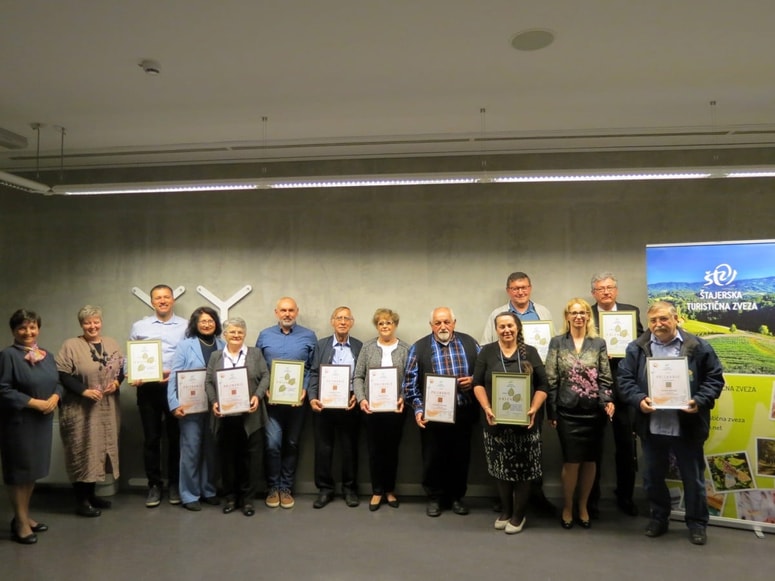 Prejemniki nagrad z vodstvom Štajerske turistične zveze
