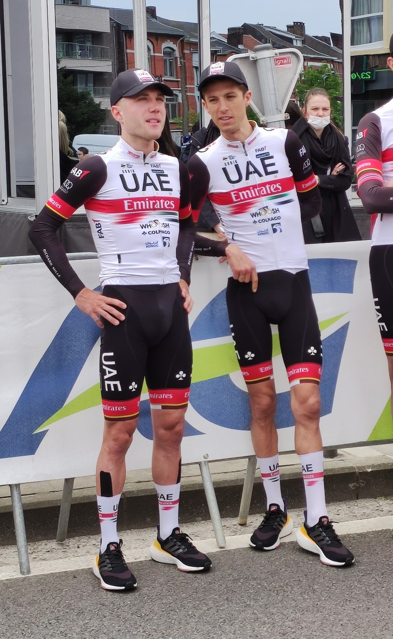 Hirschi in Bennett (desno) bosta na Touru Pogačarjeva "zavarovalna polica".
