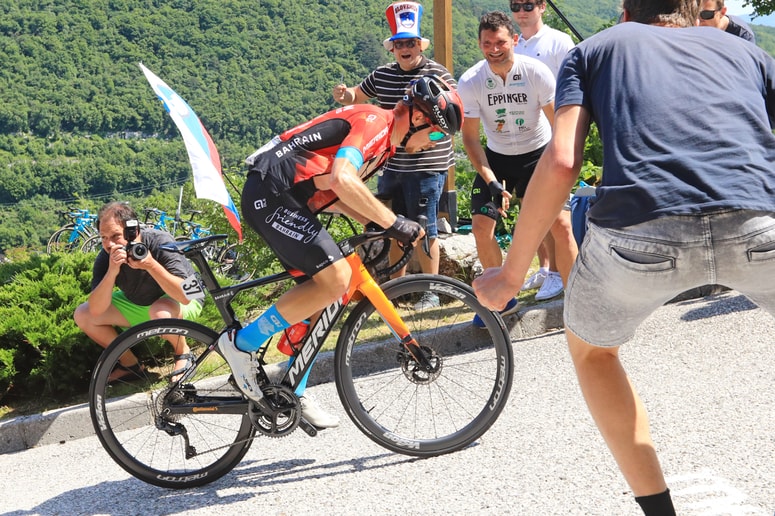 Tratnik da v višjo prestavo, ko vidi in sliši slovenske navijače.
 
