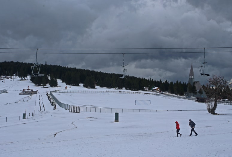 Vetrnice bi postavili tudi v bližini smučišča na Rogli. Pri Uniturju so proti. 