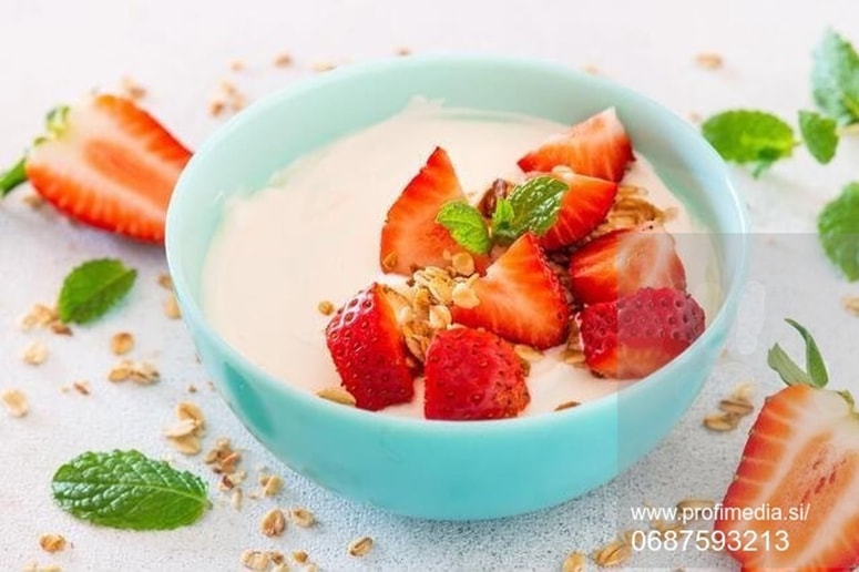 Prvo mesto na seznamu zaseda jagodičevje.