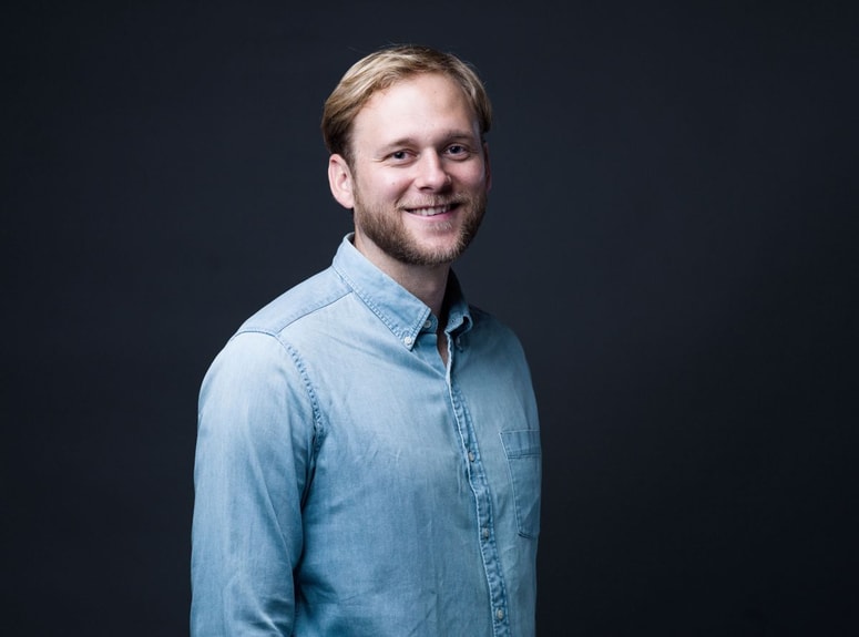 Glavna fotografija članka:(INTERVJU) O Kickstarterju in zbranih milijonih: Slovenec, ki s svojim podjetjem v ZDA pomaga našim zagonskim podjetjem