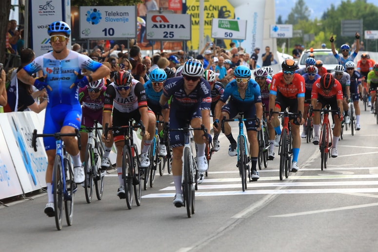 Tudi s pomočjo Luke Mezgeca si je Dylan Groenewegen pokoril konkurenco v Rogaški Slatini.