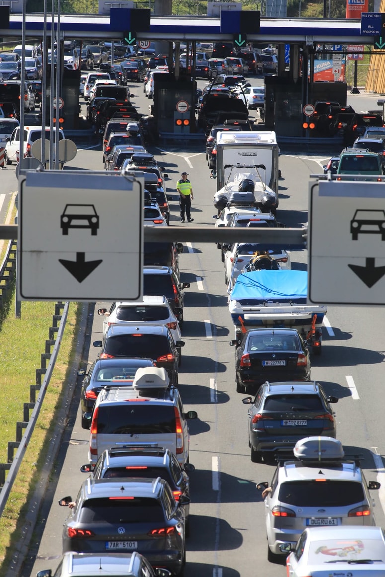Glavna fotografija članka:Zastoji še na štajerski avtocesti