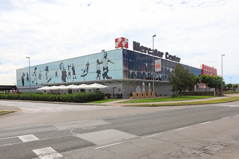 Fortenova naj ne bi prodajala Mercatorja