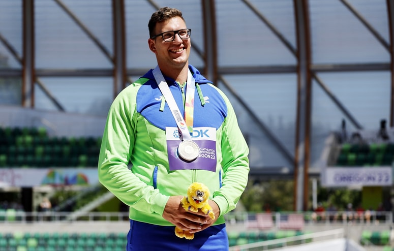 Glavna fotografija članka:(INTERVJU) Medalja načrta ni spremenila: V drugi karieri bo Kristjan Čeh kmet