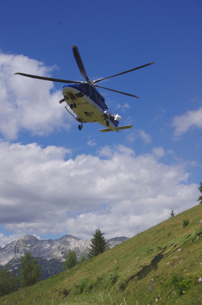 Dva nova helikopterja policije bosta, zatrjujejeo na ministrstvu, namenjena  izključno za helikoptersko nujno medicinsko pomoč.