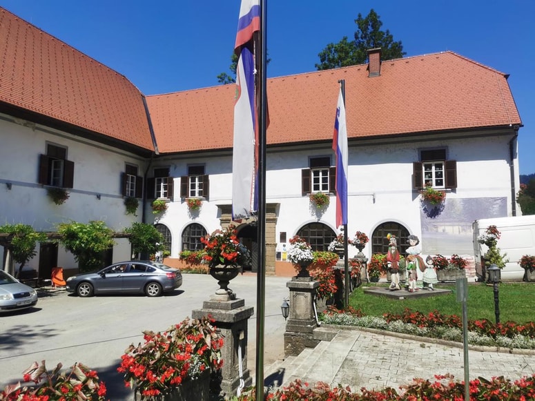 Dvorec Radlje bodo obnovili z državnimi sredstvi. 