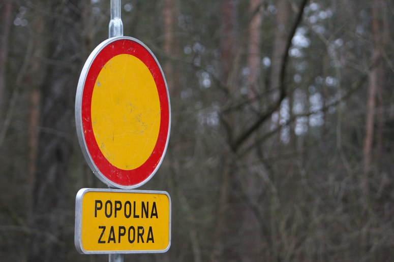 Most na lokaciji Zgornji slemen 10 je od danes zaradi nevarnosti porušitve zaprt, obvoz je urejen preko Žavcarjevega vrha