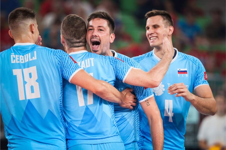 Glavna fotografija članka:Zaključek EP odbojkarjev: Na pomoč prihaja Dejan Vinčić