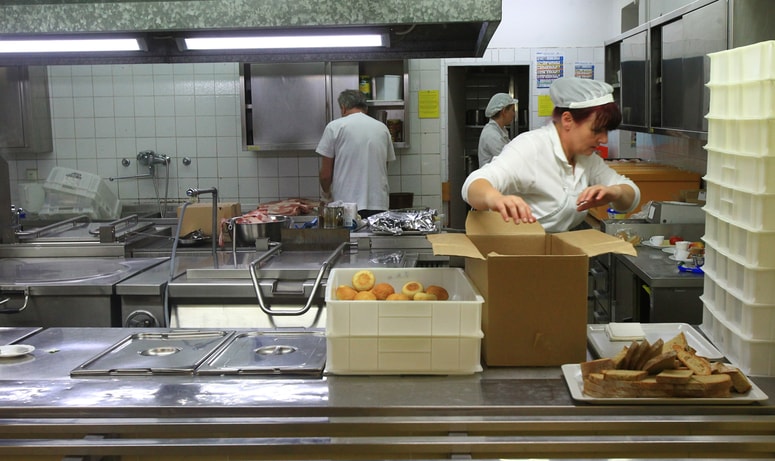 Šolske kuhinje niso pripravljene na povečan obseg dela. 