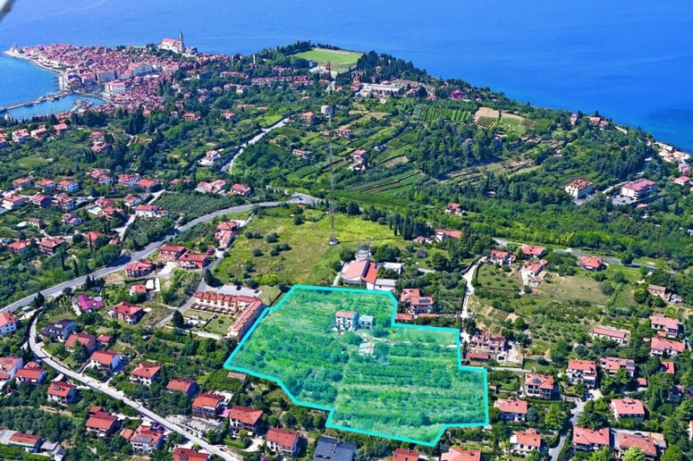 Z zeleno barvo je označeno zemljišče, ki ga prodaja Igor Lah in bo postalo last družbe Sončne vile, s katero je neposredno povezan Gašpar Gašpar Mišič. 