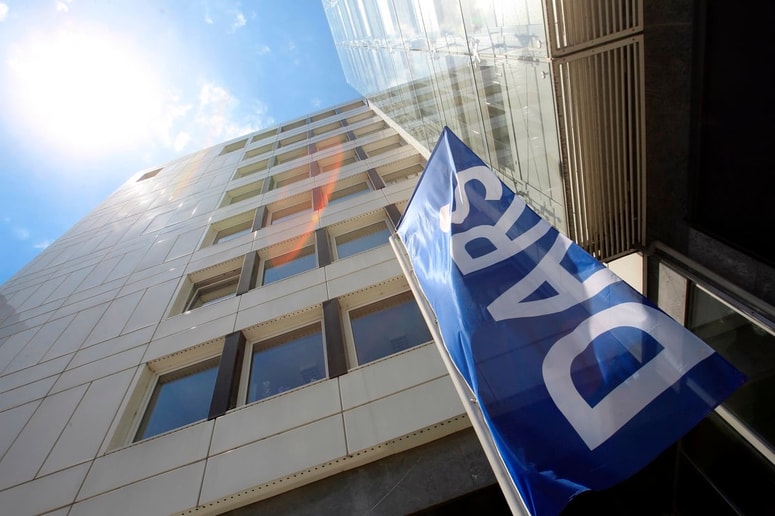 Glavna fotografija članka:Prvi nadzornik Darsa po novem Andrej Šušteršič, njegov namestnik bo Metod Dragonja