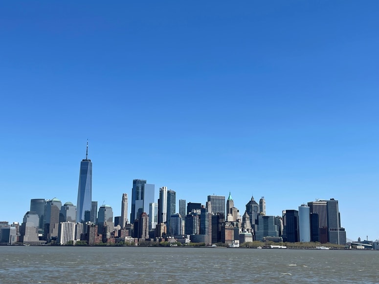 Pogled na New York z Ellis Islanda 