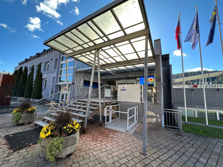 Glavna fotografija članka:Sožitje generacij: Za več gibanja, znanja in srečevanj v Mežiški dolini