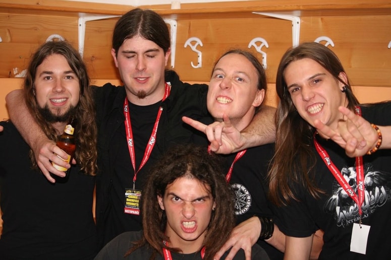 Not'n'Vun bodo po desetletju igrali v prvotni zasedbi.