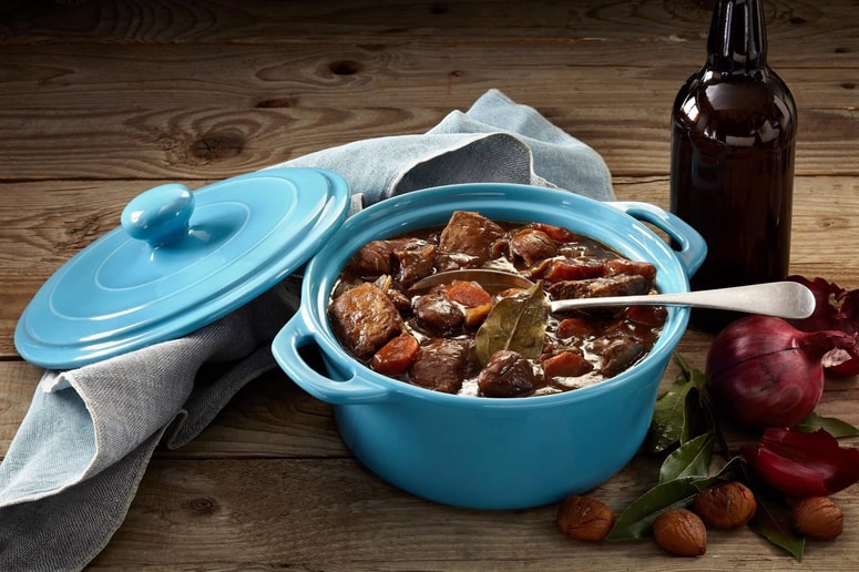 Goveji golaž s kostanjem