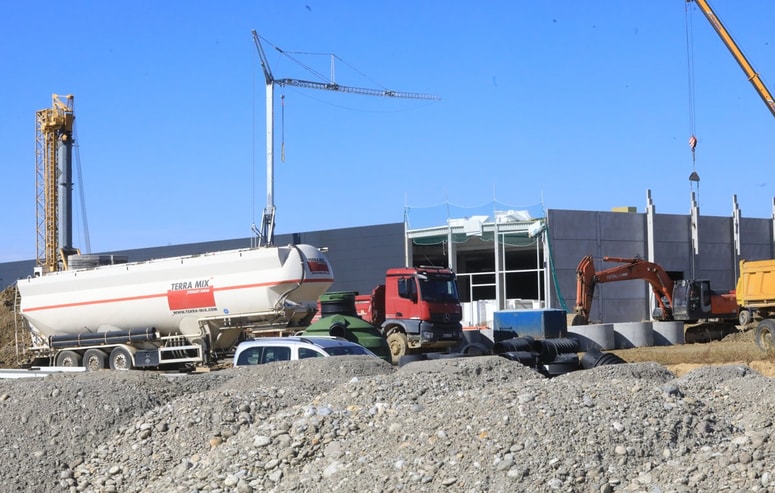 Novi proizvodni obrati Carthaga Slovenija že kažejo prve obrise. 