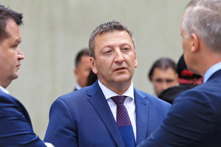 Viktor Vračar 