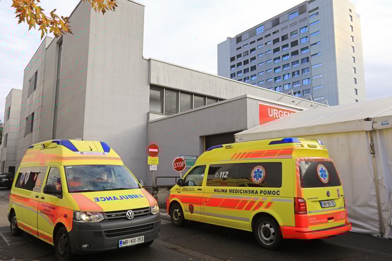 Glavna fotografija članka:Pijan razbijal inventar na mariborski urgenci, še prej razgrajal v gostilni v Pesnici in na Policijski postaji Rače