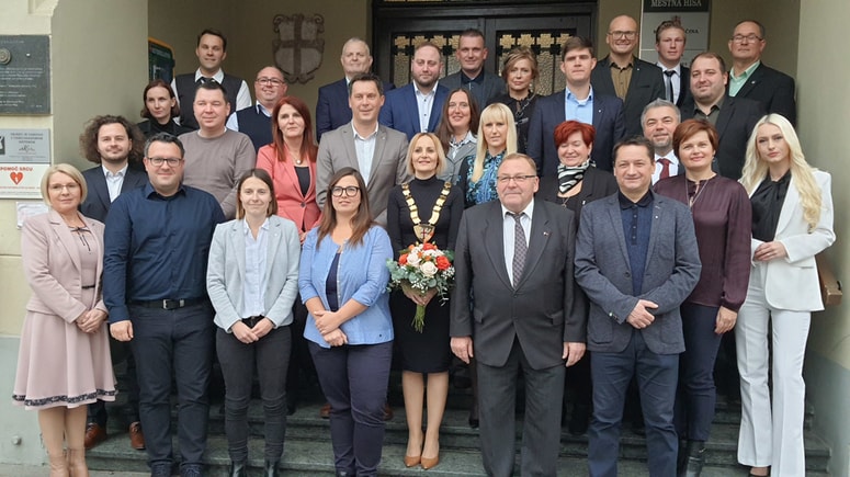 Glavna fotografija članka:Prva seja ptujskega mestnega sveta: Gajškova se namerava držati že preizkušenega recepta