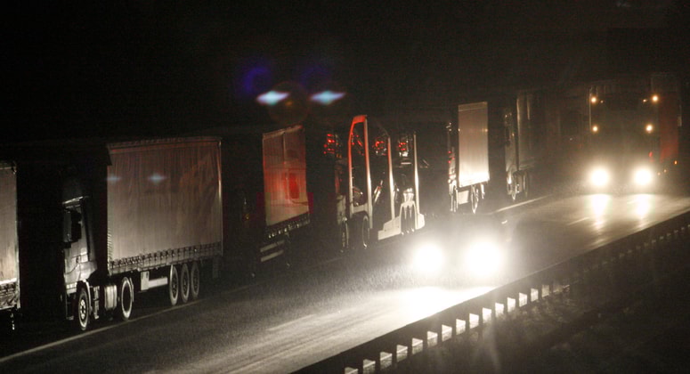 Glavna fotografija članka:Dars ugaša luči na avtocestah, na AMZS pa se s tem ne strinjajo: "Že ena smrt ne odtehta prihranka pri stroških"