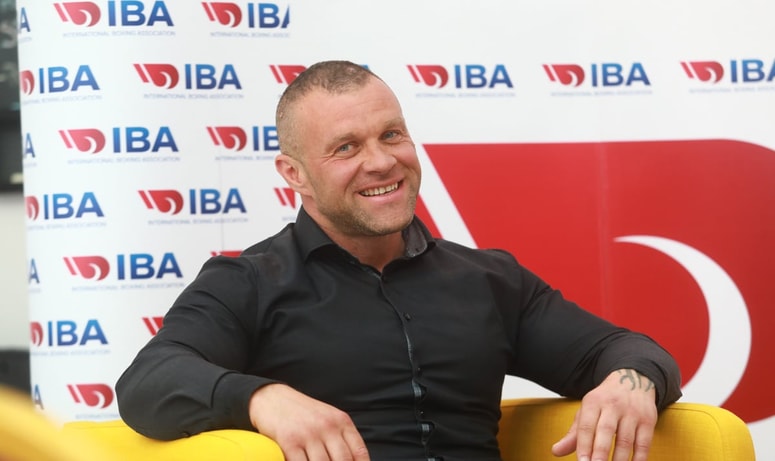 Robert Reher, ko še ni imel številnih boksarskih skrbi 