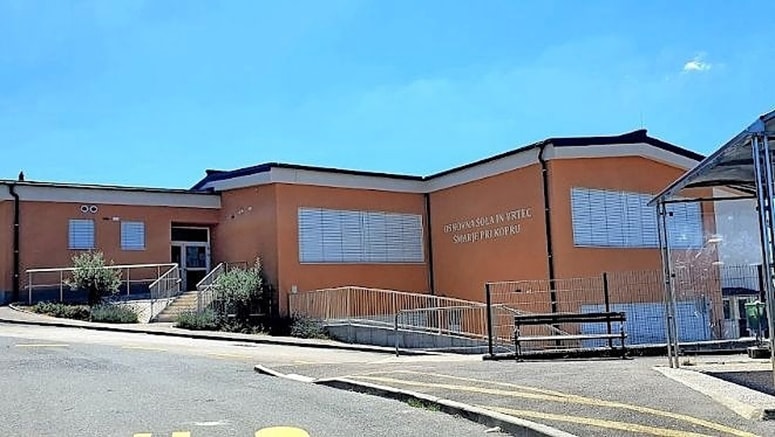 Učence in osebje OŠ Šmarje je pretresel incident, kakršnega ne pomnijo. 