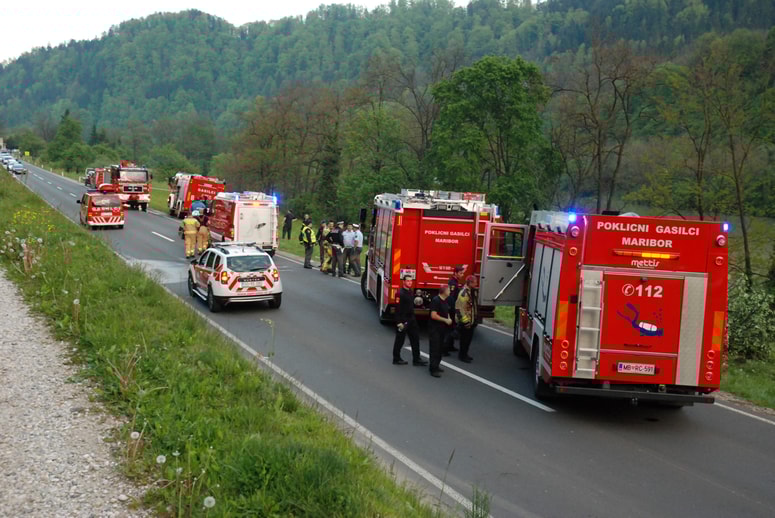 Glavna fotografija članka:Sveti Boštjan: Po trčenju v drevo zapeljal v Dravo in umrl