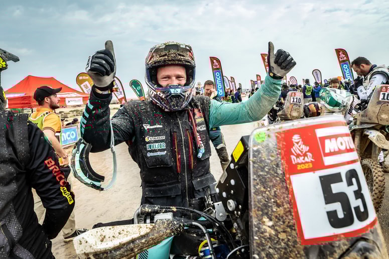 Glavna fotografija članka:Slovenski junak Dakarja pretresen: Puf in vse izgine pred tvojimi očmi