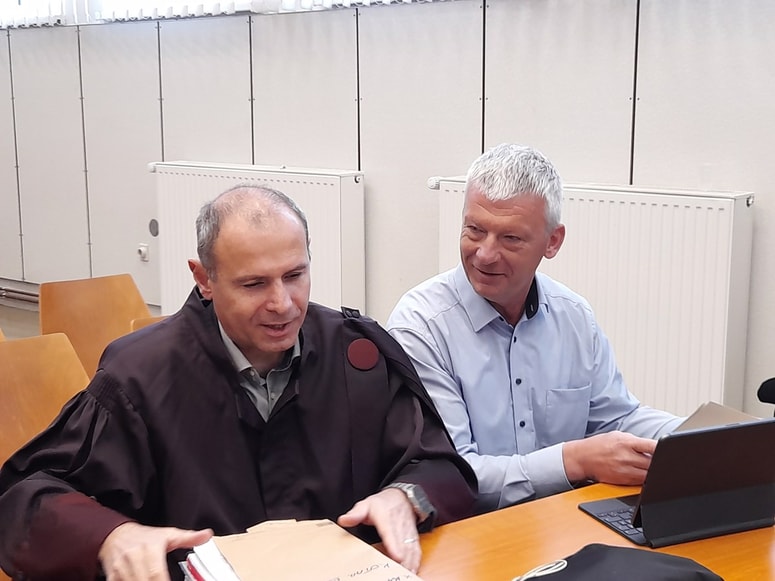 Boštjan Kotar (desno) s svojim odvetnikom Dejanom Markovičem
