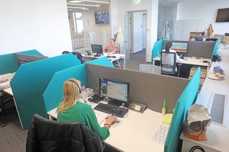 Zavarovalna skupina Sava je obseg poslovanja v prvem polletju letos povečala za 8,1 odstotka na 609,5 milijona evrov.