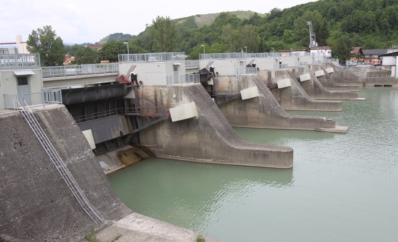 Glavna fotografija članka:(ODZIV NA PISMO BRALCA) Sloveniji jedrska energija ne bo več potrebna (3)