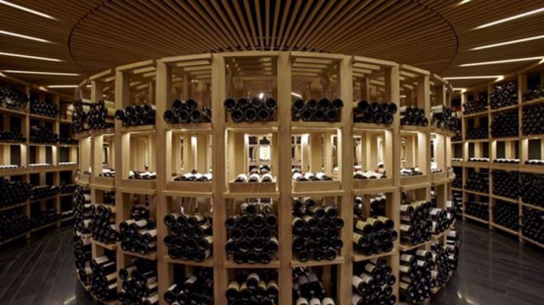 Vinoteka v španski restavraciji Atrio je raj za enologe in - tatove. 