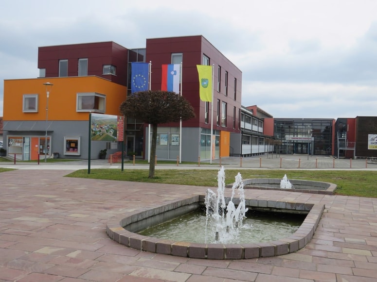 V začetku leta je občina, kjer je trenutno 11 svetnikov, morala zaradi zakonskih zahtev spremeniti volilne enote.