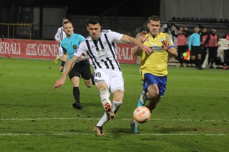 Mirlind Daku je z Žanom Vipotnikom znova na vrhu lestvice strelcev. 