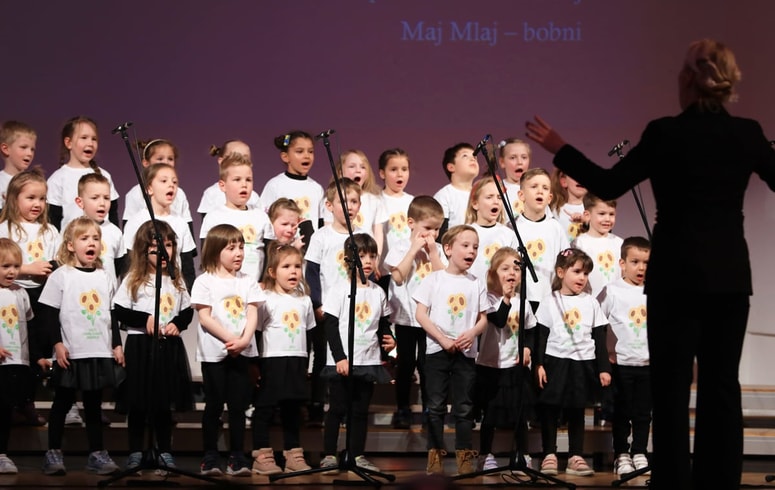 Otroci so se z mentorji na nastop pripravljali vse od jeseni.