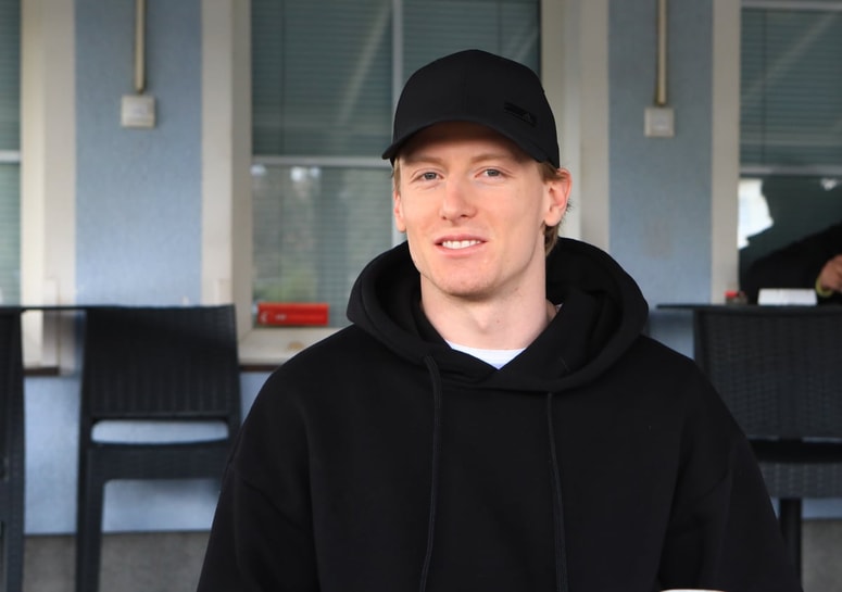 Jan Drozg je za novega delodajalca že igral v koronski sezoni 2020/2021. 