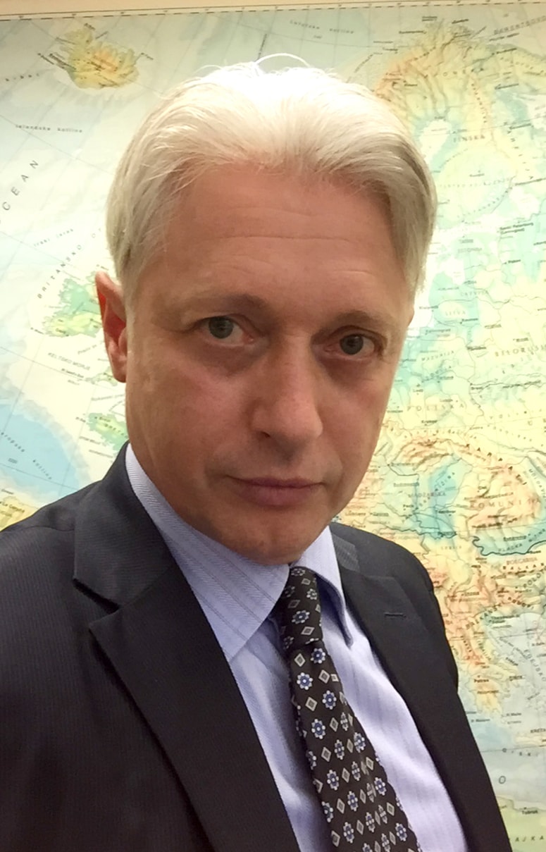 Glavna fotografija članka:Iztok Mirošič bo državni sekretar, Vojko Volk gre v Trst