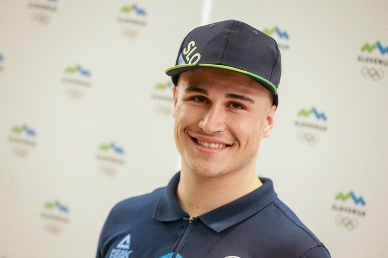 Tim Kevin Ravnjak, ko še ni polnil črne kronike. Na sodišču je v četrtek priznal le enega od treh očitkov iz obtožnice. 