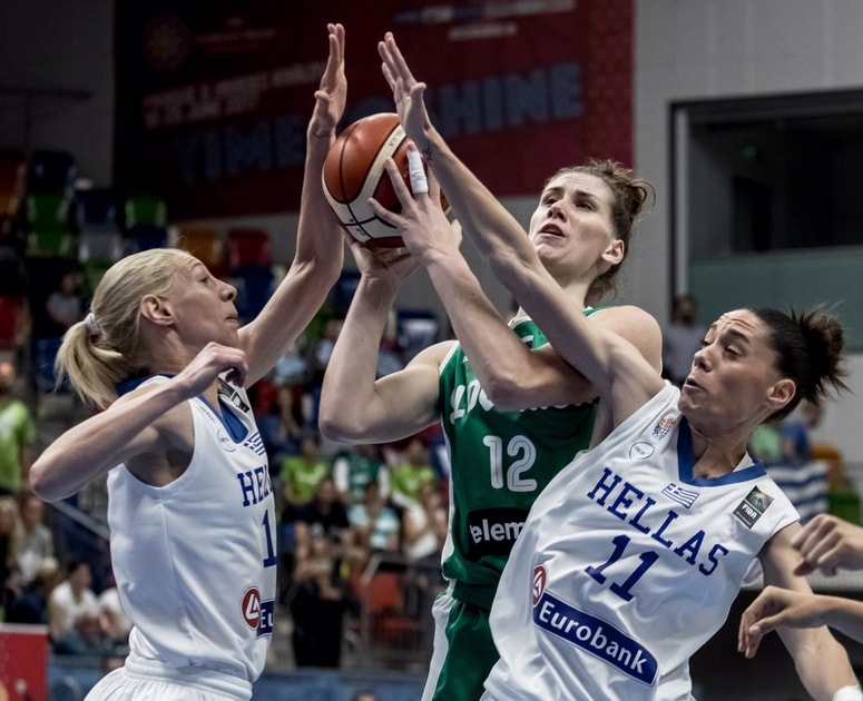 Eva Lisec je odločena, da tekmicam pokaže moč svoje reprezentance. 