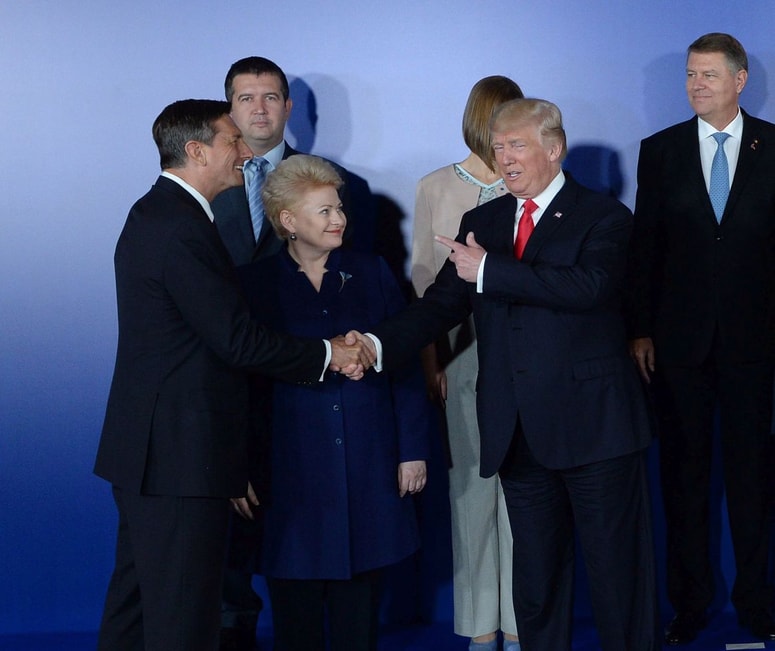 Borut Pahor si prizadeva, da se uradno bilateralno sestane z najvplivnejšim "slovenskim zetom" Donaldom Trumpom. In ne le priložnostno na hitro ob robu multilateralnih srečanj. 