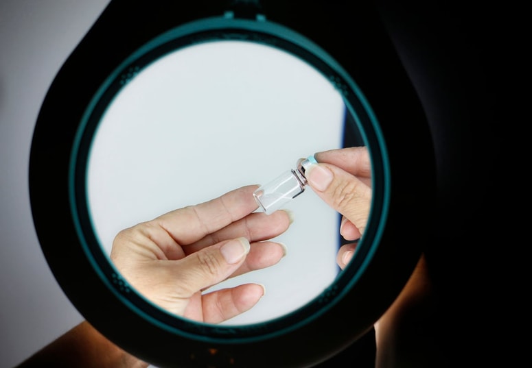 Zaradi epidemije je med prebivalstvom drastično naraslo zanimanje za cepljenje.